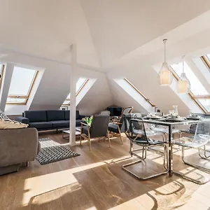 penthouse-ii-by-loft-affair.krakowhotelspoland.com/